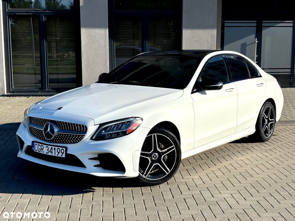 Mercedes-Benz Klasa C 300 4Matic 9G-TRONIC AMG Line - 2