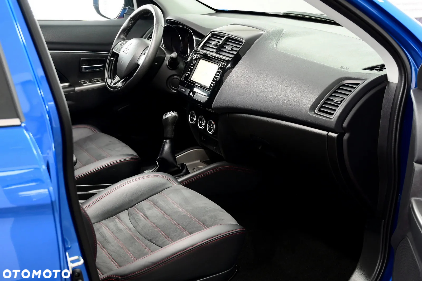 Mitsubishi ASX - 10