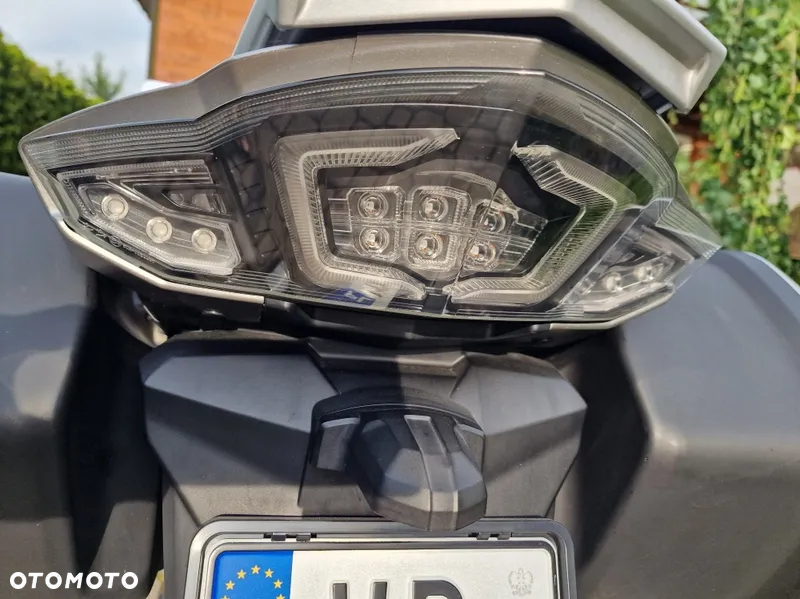 Yamaha FJR - 21