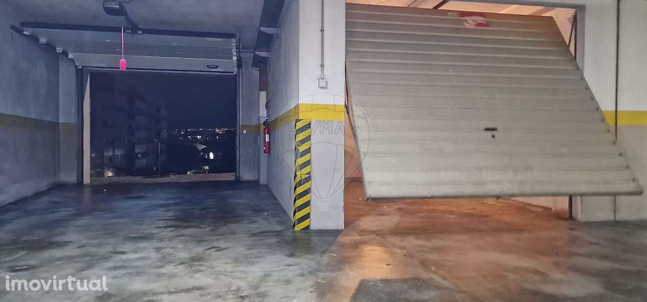 Garagem  para arrendamento - Grande imagem: 2/4