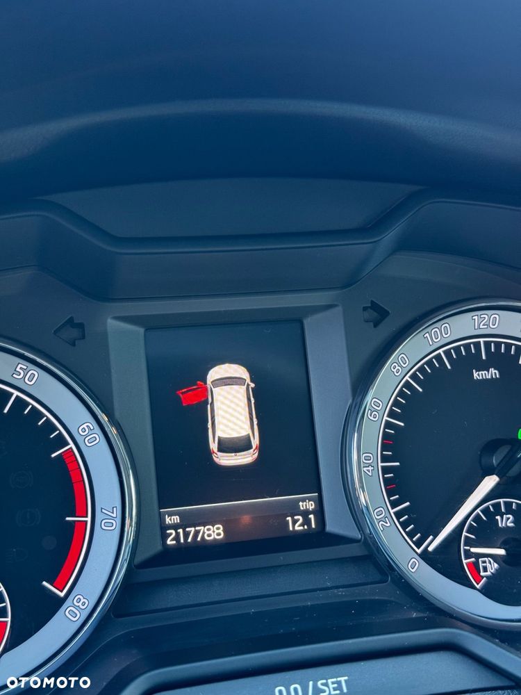 Skoda Octavia 2.0 TSI Style DSG - 20