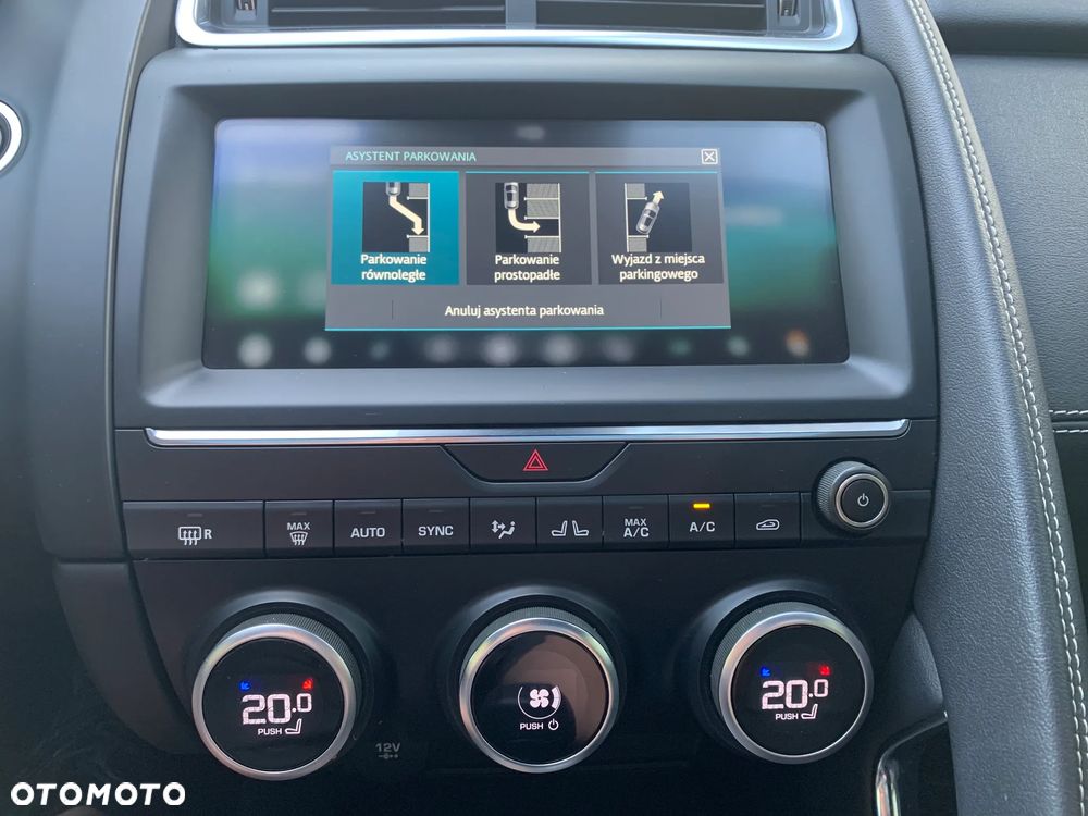 Jaguar E-Pace 2.0 i4P AWD R-Dynamic SE - 23