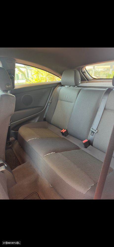 Opel Astra GTC 1.7 CDTI - 7