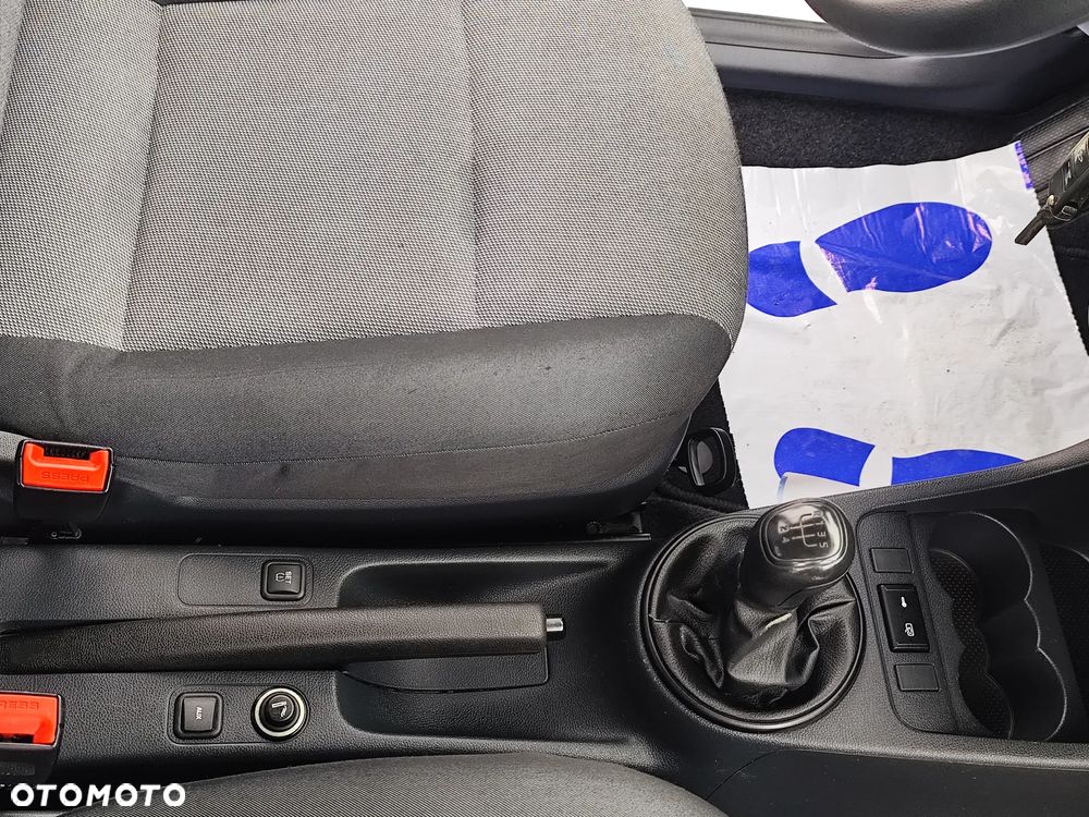 Skoda Fabia 1.6 TDI DPF Classic - 25