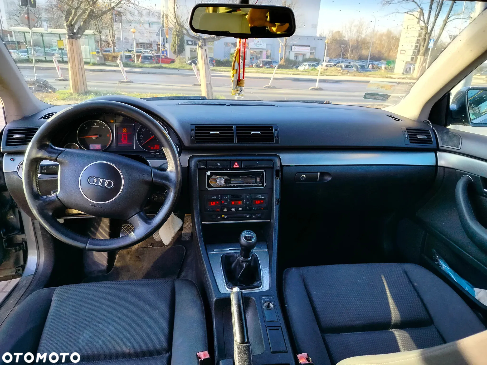 Audi A4 Avant 2.5 TDI - 7