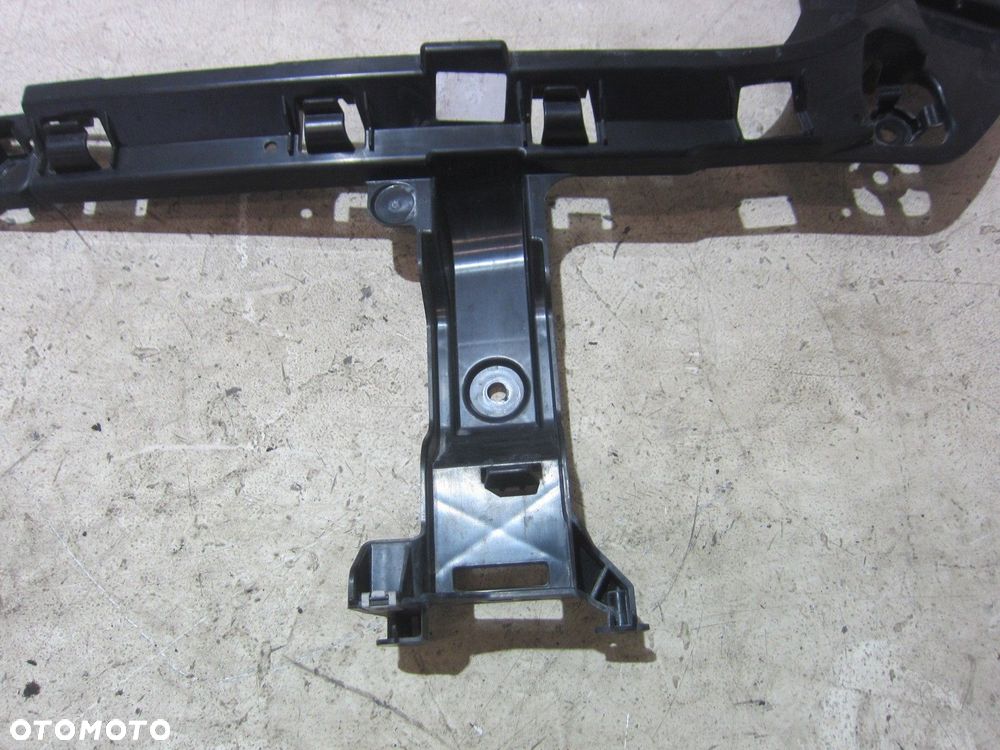 BMW X1 F48 MOCOWANIE ŚLIZG ZDERZAKA TYLNEGO PRAWY TYŁ 7381120 51127381120 - 7