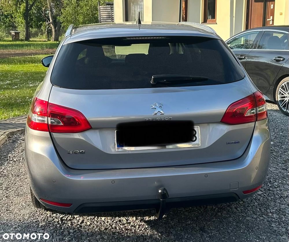 Peugeot 308 - 4