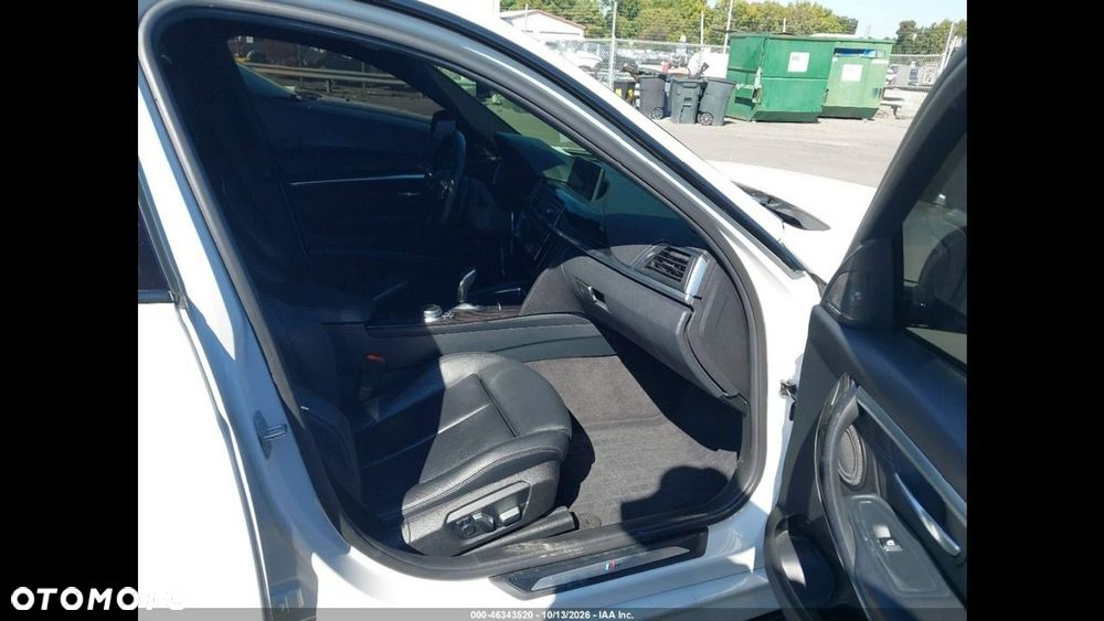 BMW Seria 3 340i xDrive M Sport - 5