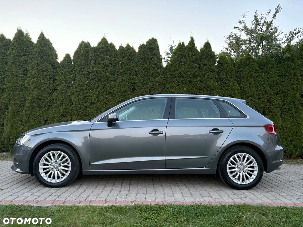 Audi A3 Sportback 2.0 TDI S tronic Ambiente - 26