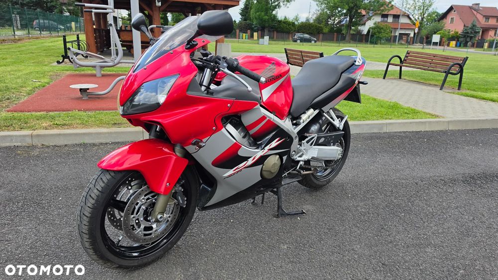 Honda CBR - 2