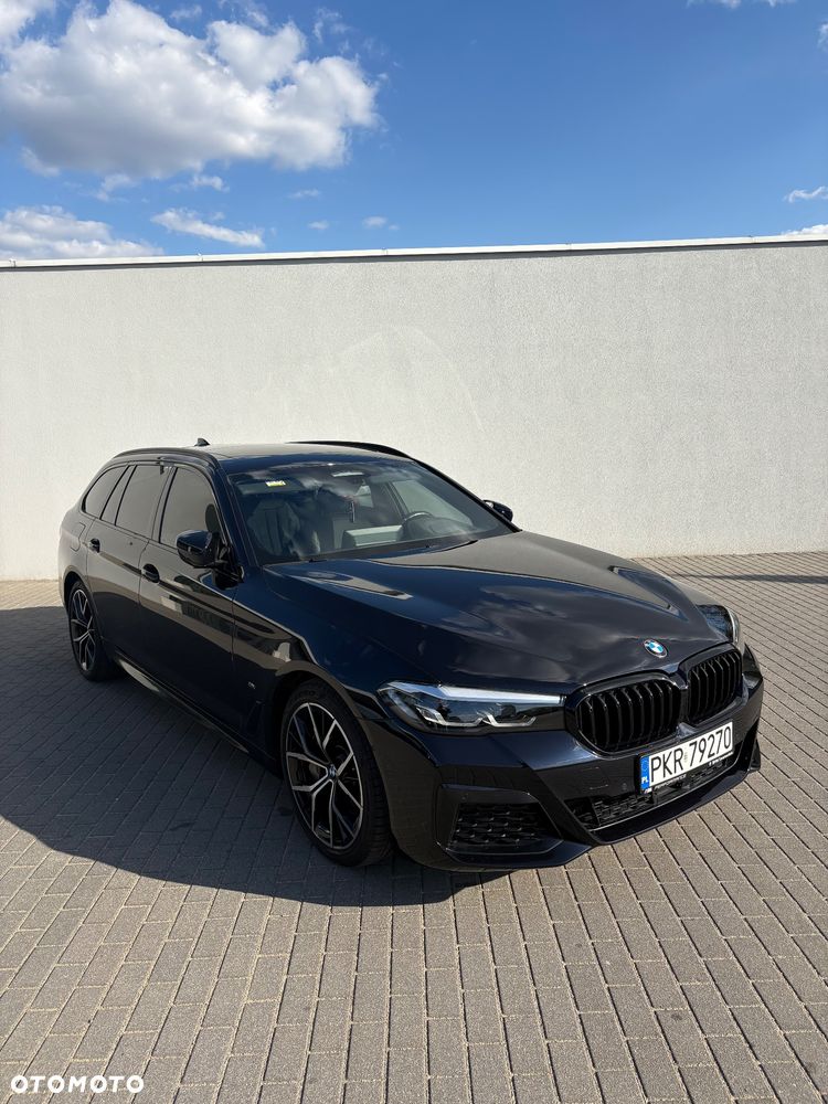 BMW Seria 5 530d xDrive mHEV - 1
