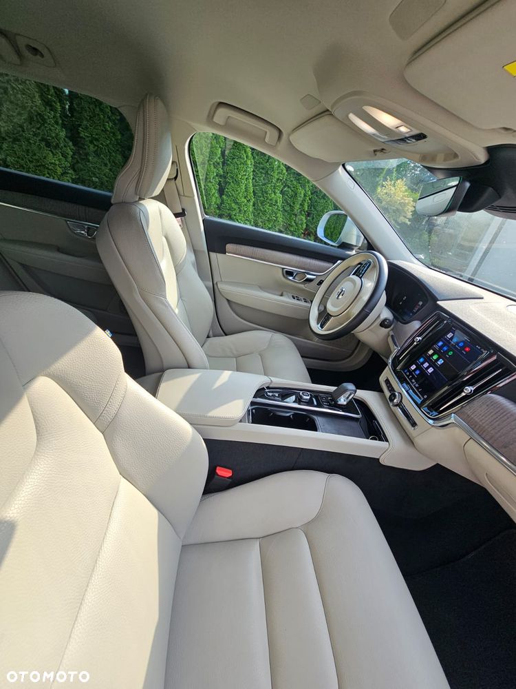 Volvo V90 Cross Country B5 D AWD Core - 17