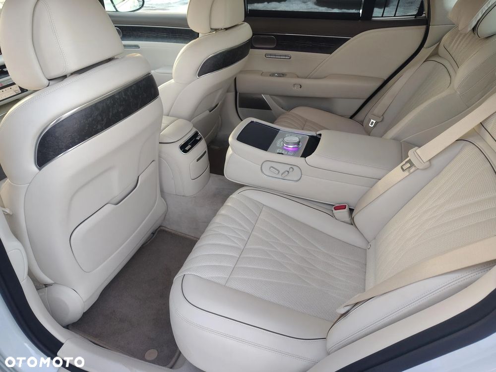 Genesis G90 3.5T V6 AT8 SWB 5-Sitzer Luxury - 18
