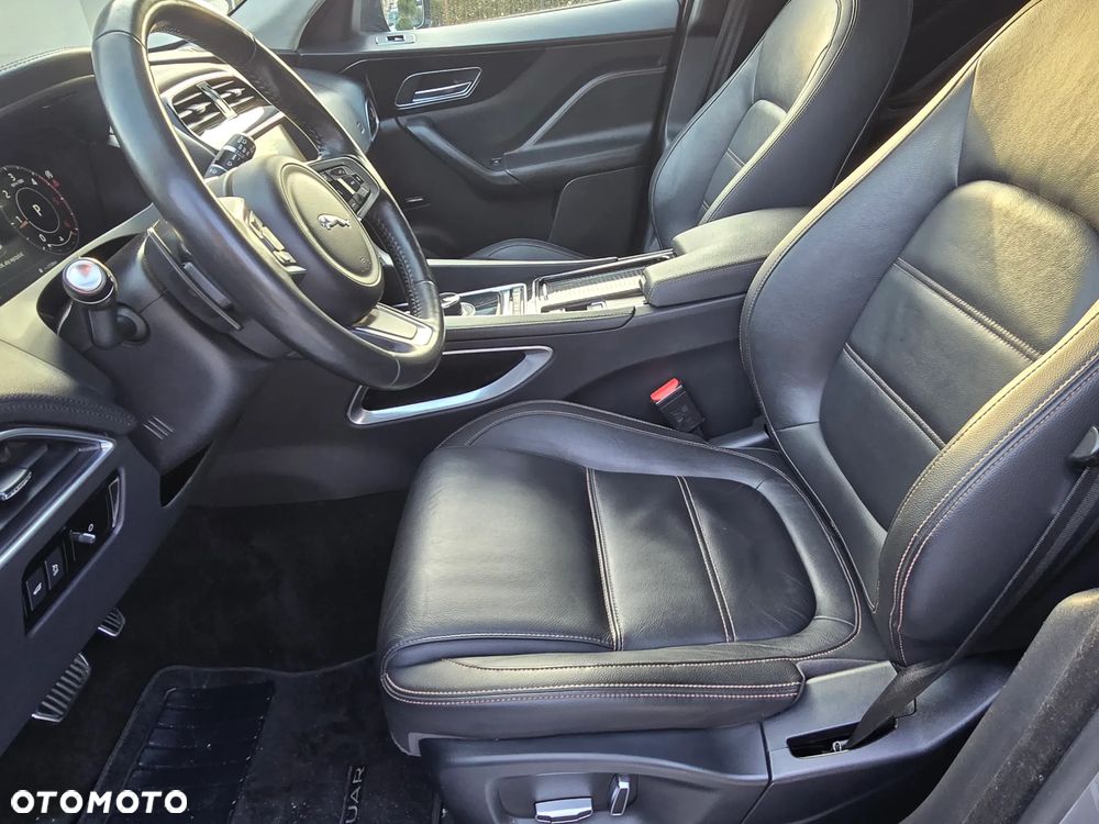 Jaguar F-Pace 30d AWD Prestige - 10
