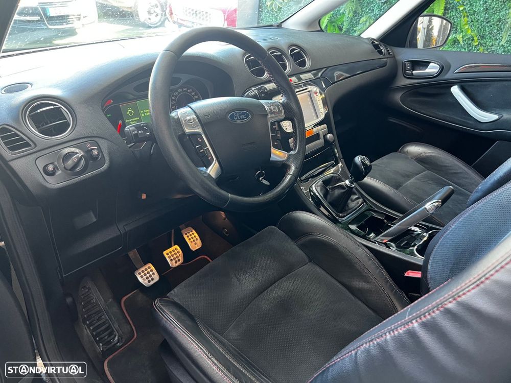 Ford S-Max 2.2 TDCi Titanium 7L - 7