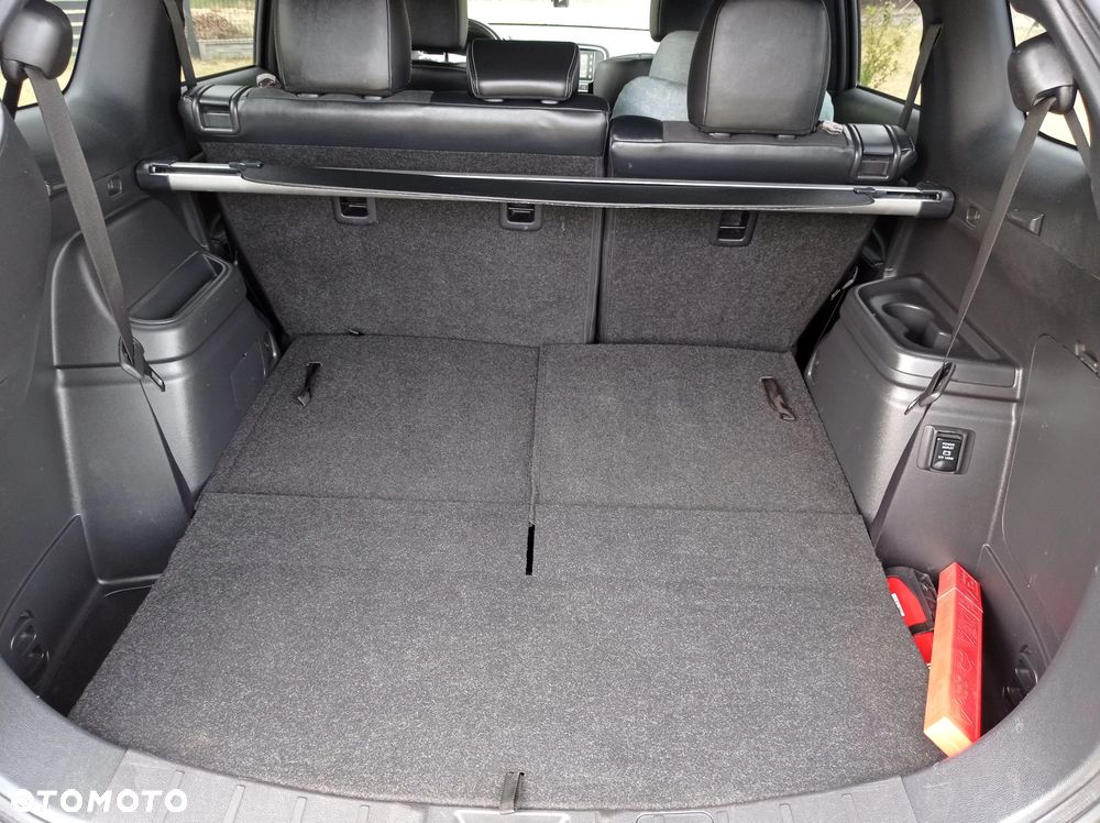 Mitsubishi Outlander - 19