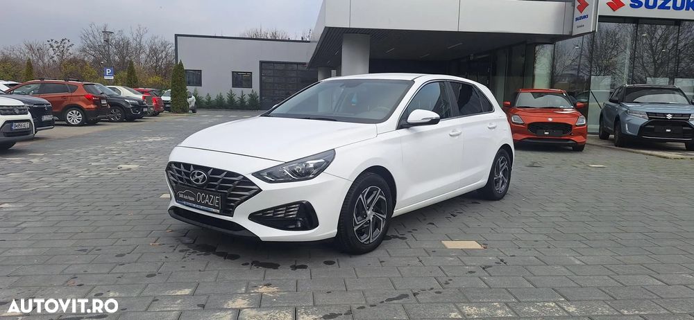 Hyundai i30 1.5 110CP 5DR M/T Highway - 1