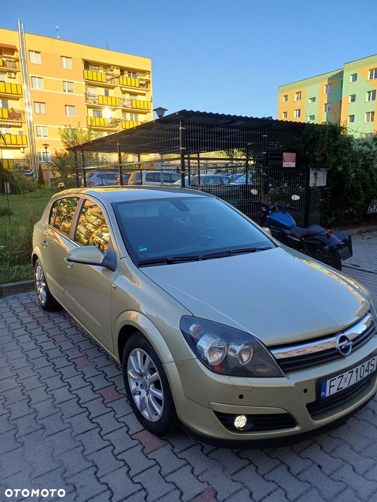 Opel Astra 1.8 Automatik - 1