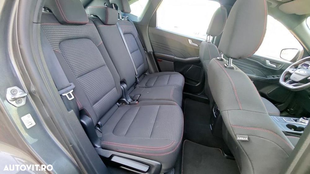 Ford Kuga - 14