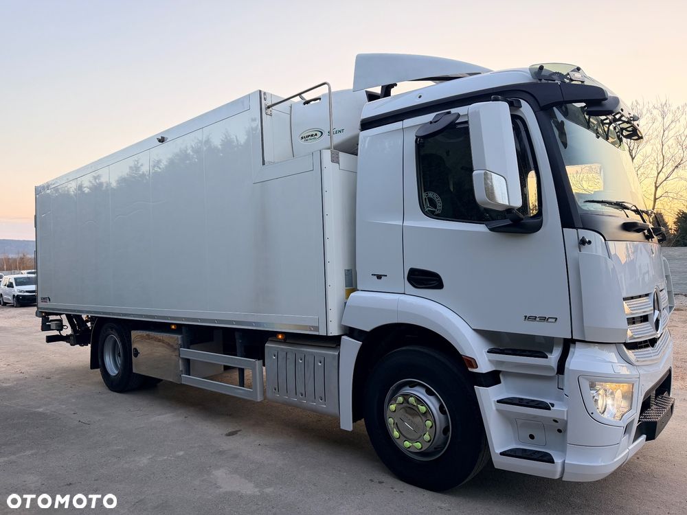 Mercedes-Benz ANTOS /1830/E 6/Chłodnia +Winda /18 Palet / Niski Przebieg122 Tys Km! - 9
