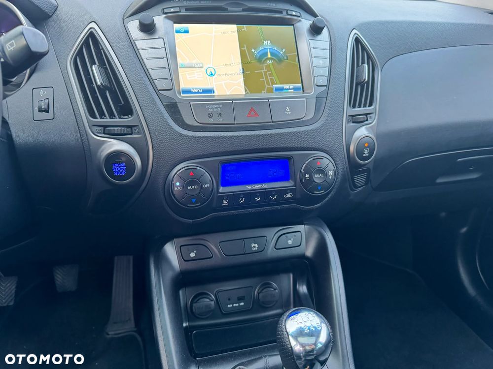 Hyundai ix35 1.7 CRDi Premium 2WD - 11