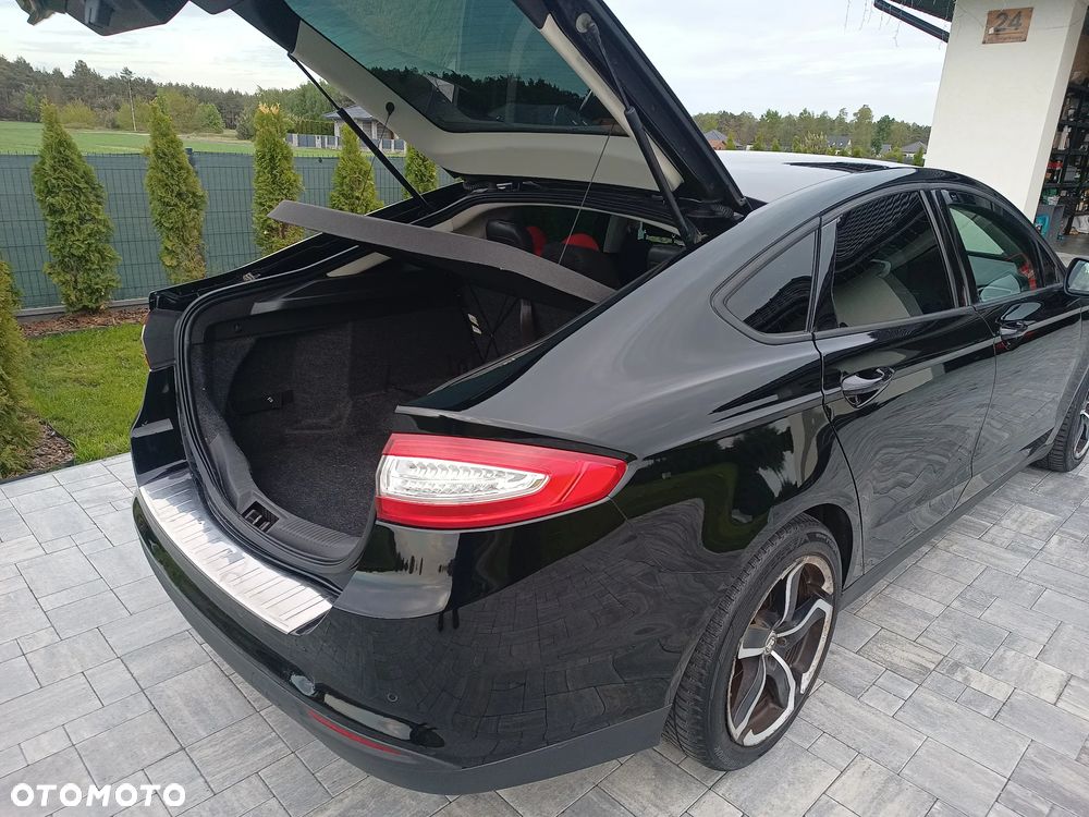 Ford Mondeo 2.0 TDCi Titanium PowerShift - 3