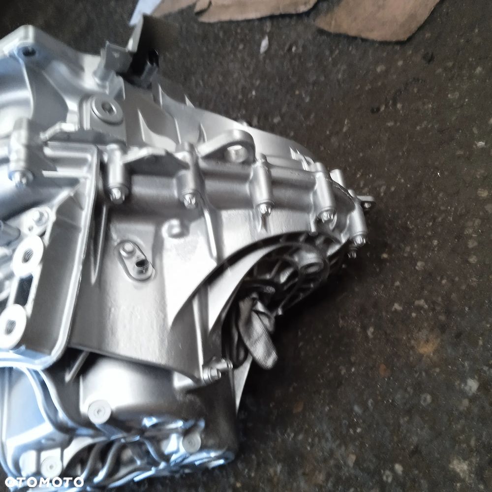 Skrzynia biegów Mercedes 1.3CGI K7B300 700423 - 5