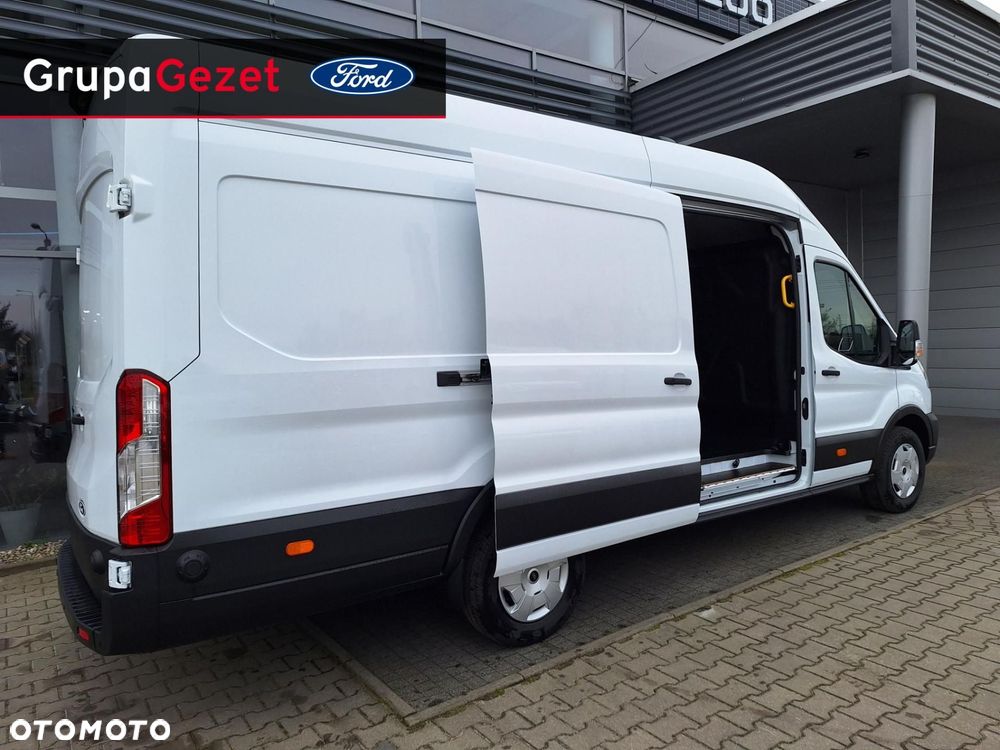 Ford Transit - 3
