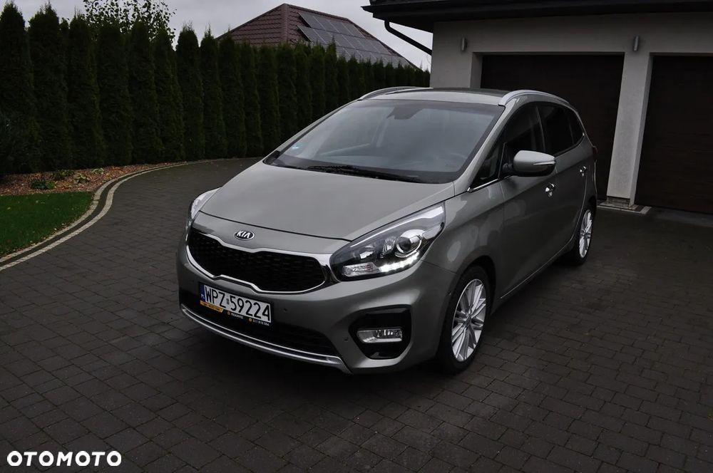 Kia Carens 1.7 CRDi 141 ISG Vision - 2