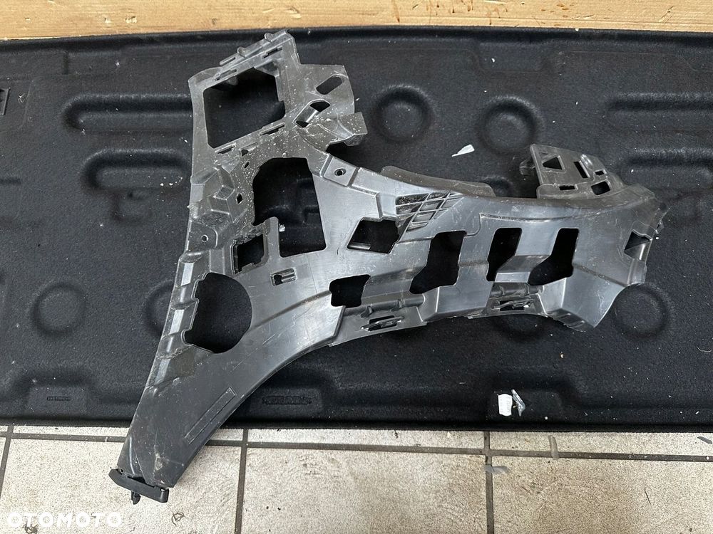 ŚLIZG ZDERZAKA PRZEDNIEGO MERCEDES C-KLASA W206 2021- - 1
