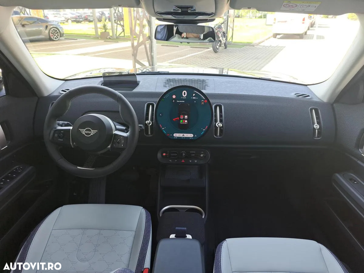 Mini Countryman C MHEV - 12
