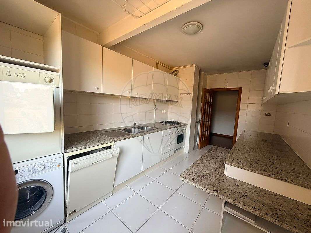 Apartamento T1 para venda - Grande imagem: 2/30