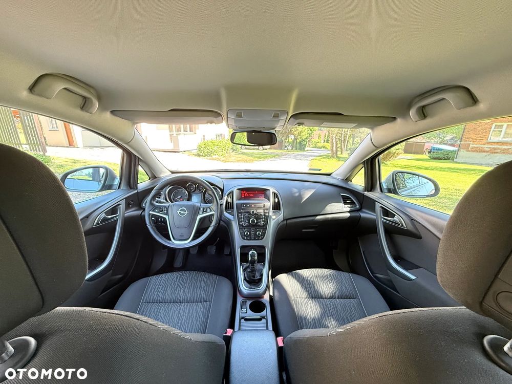 Opel Astra 1.4 Turbo - 19