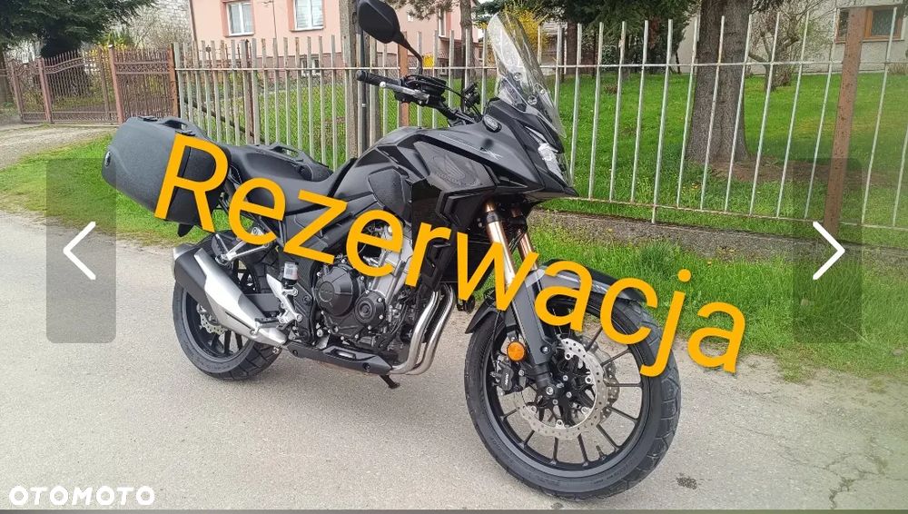 Honda CB - 1