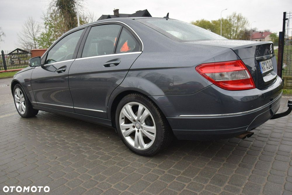 Mercedes-Benz Klasa C - 19