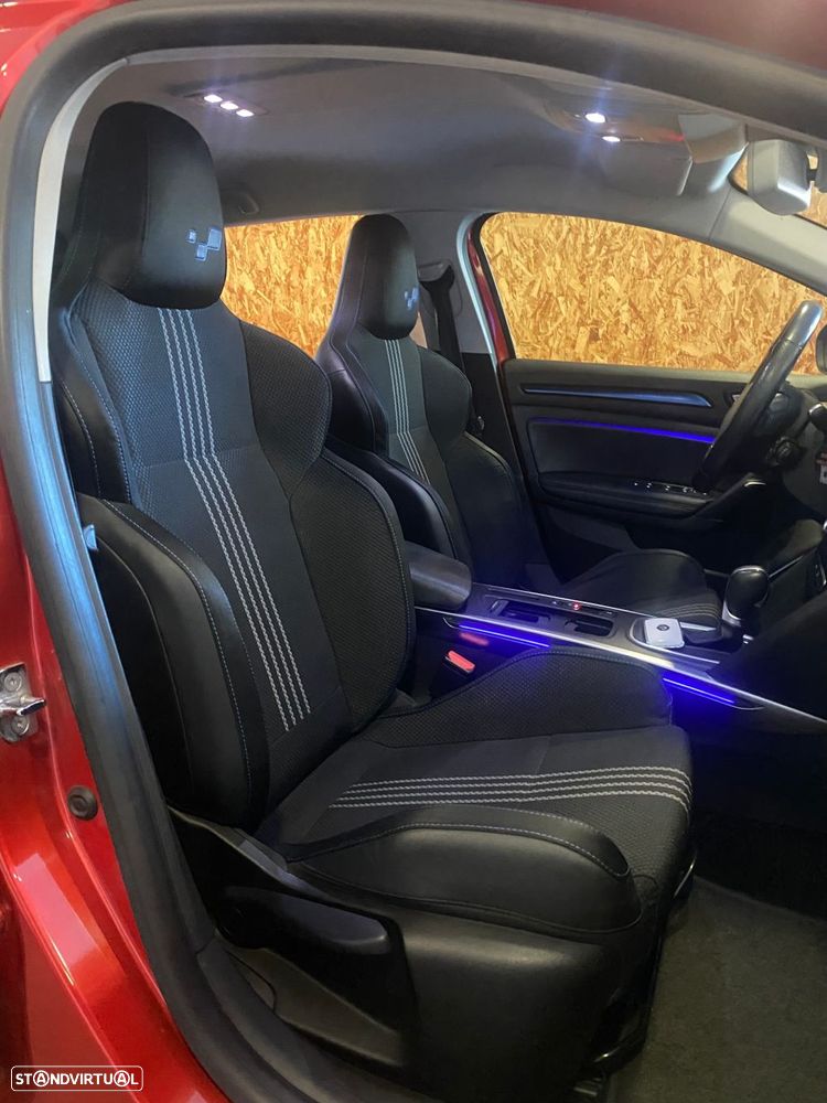 Renault Mégane Sport Tourer 1.5 dCi GT Line EDC J18 - 38