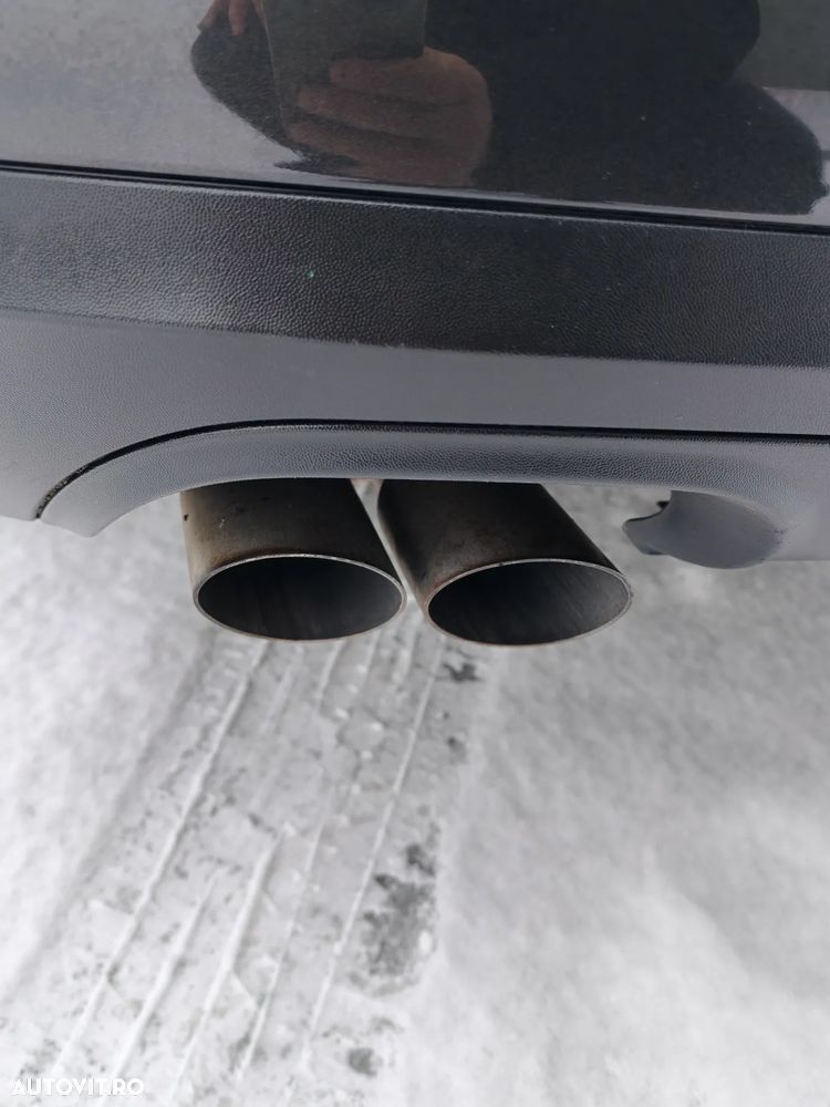 Volkswagen Passat Variant 2.0 TDI DPF Comfortline - 9