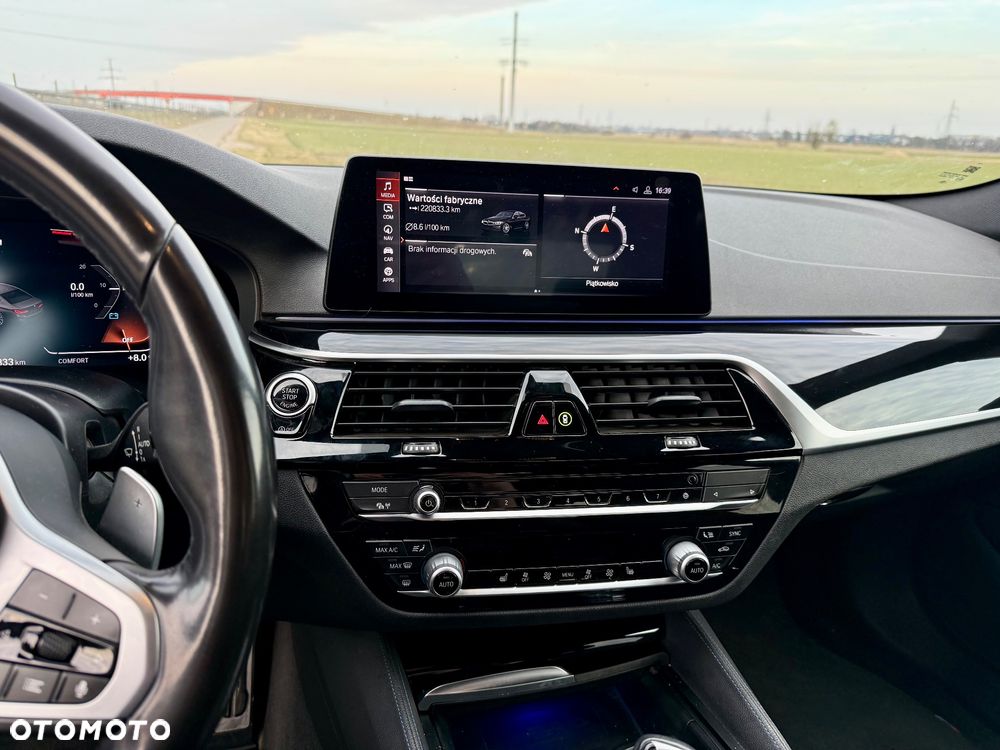 BMW Seria 5 530i GPF M Sport sport - 6