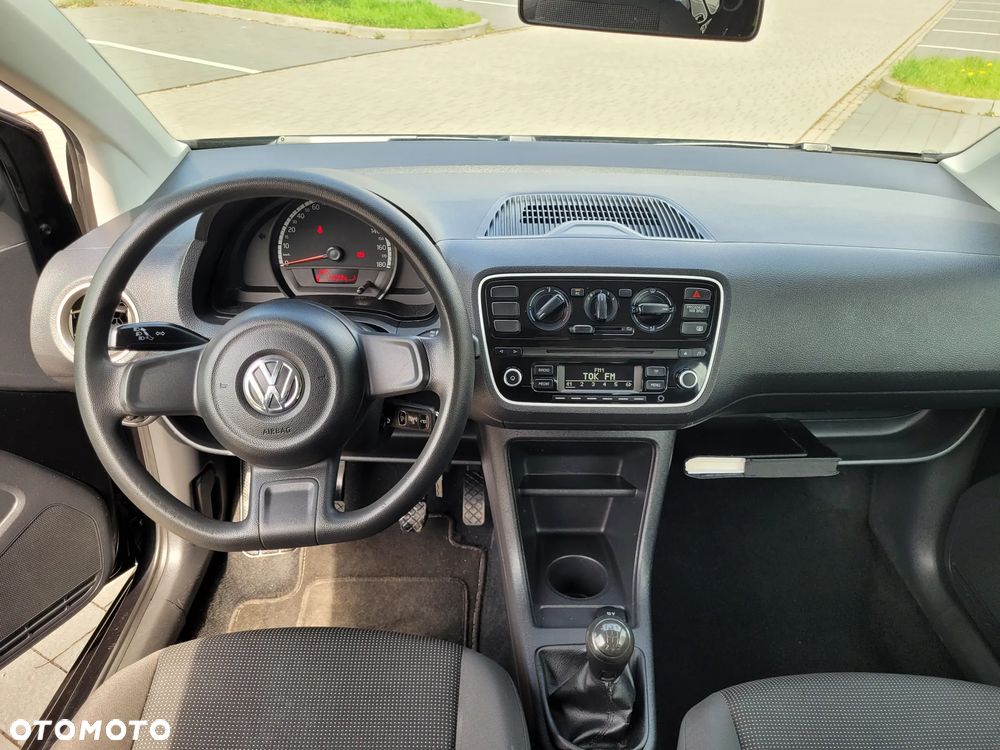 Volkswagen up! black - 10