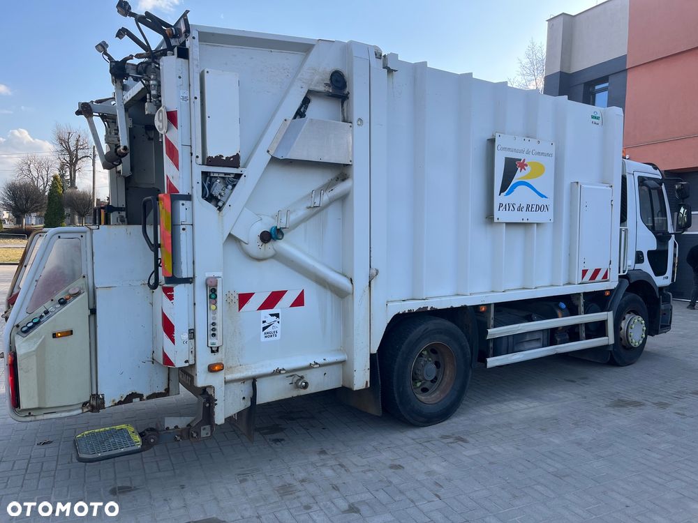 Renault Premium - 11