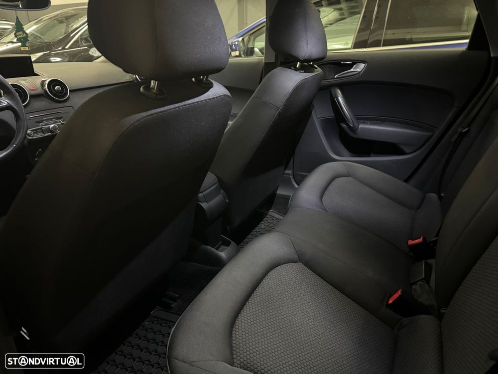 Audi A1 Allstreet 1.4 TDI Sport - 5