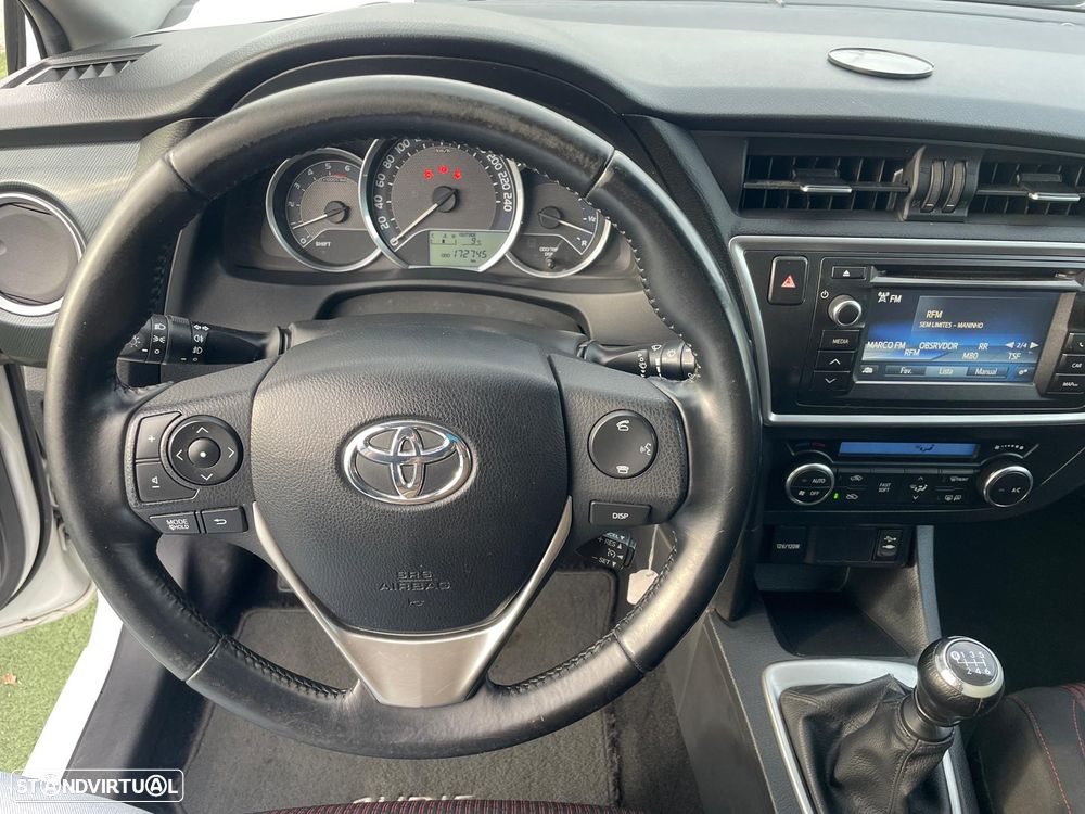 Toyota Auris Touring Sports 1.4 D-4D Active+AC - 12