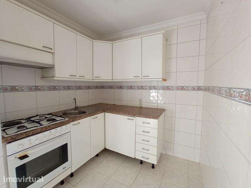 Apartamento T2 em Rio Tinto, Gondomar - Grande imagem: 3/15
