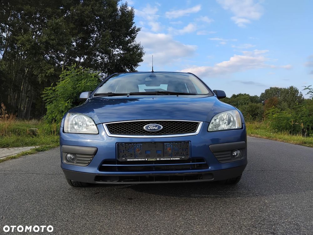 Ford Focus 1.6 Ghia - 5
