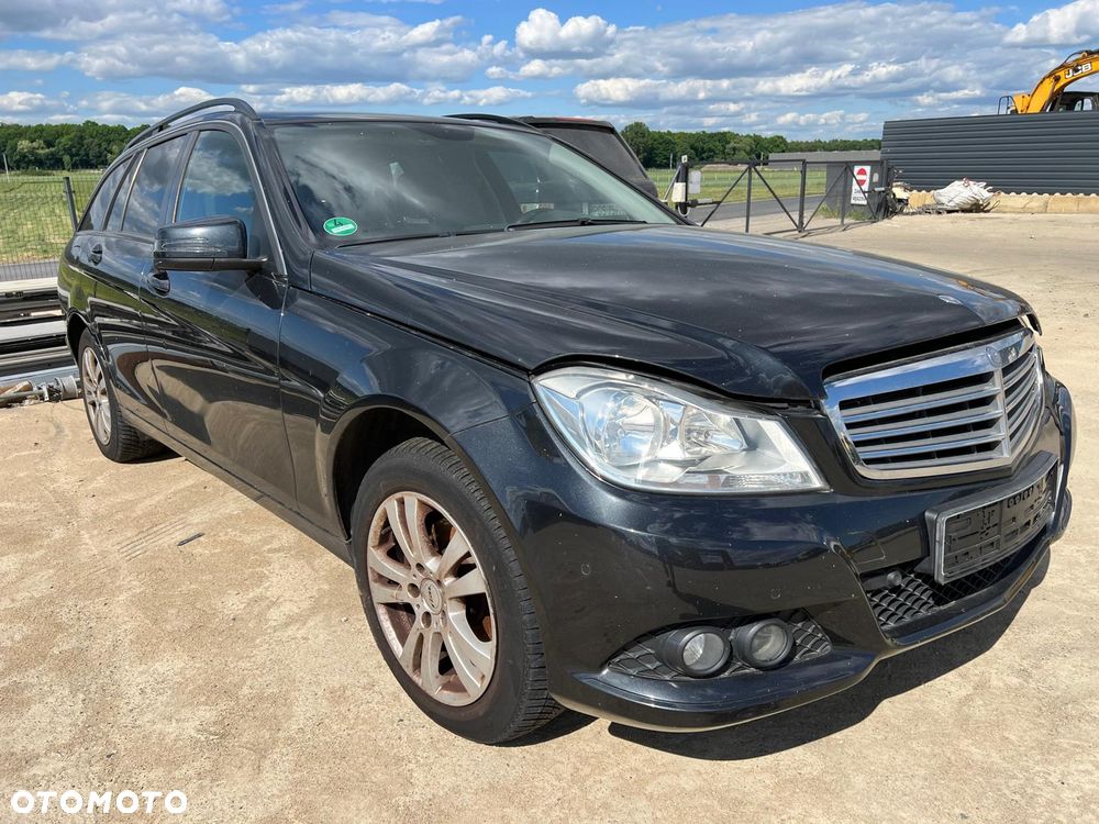Mercedes C-klasa W204 Lift 2012 kombi C200 (183U) części zderzak maska błotnik klapa deska fotele drzwi lampy - 2