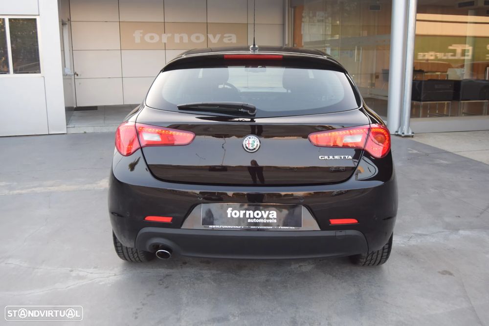 Alfa Romeo Giulietta 1.6 JTDm Distinctive 57X - 21