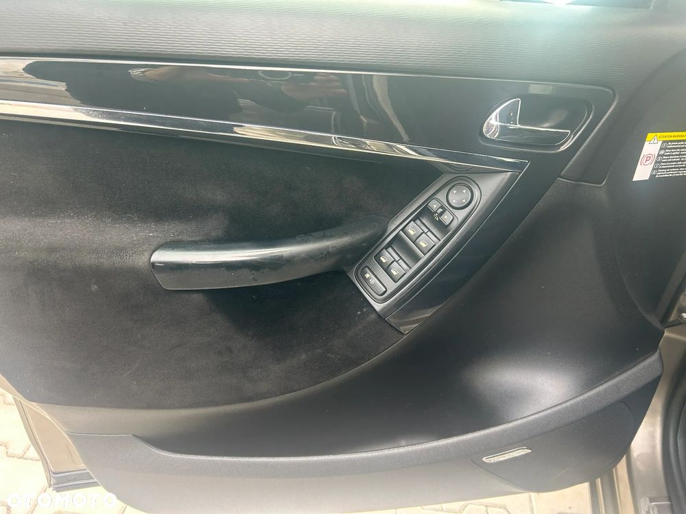 Citroën C4 Picasso 2.0 HDi FAP ESG6 Confort - 21