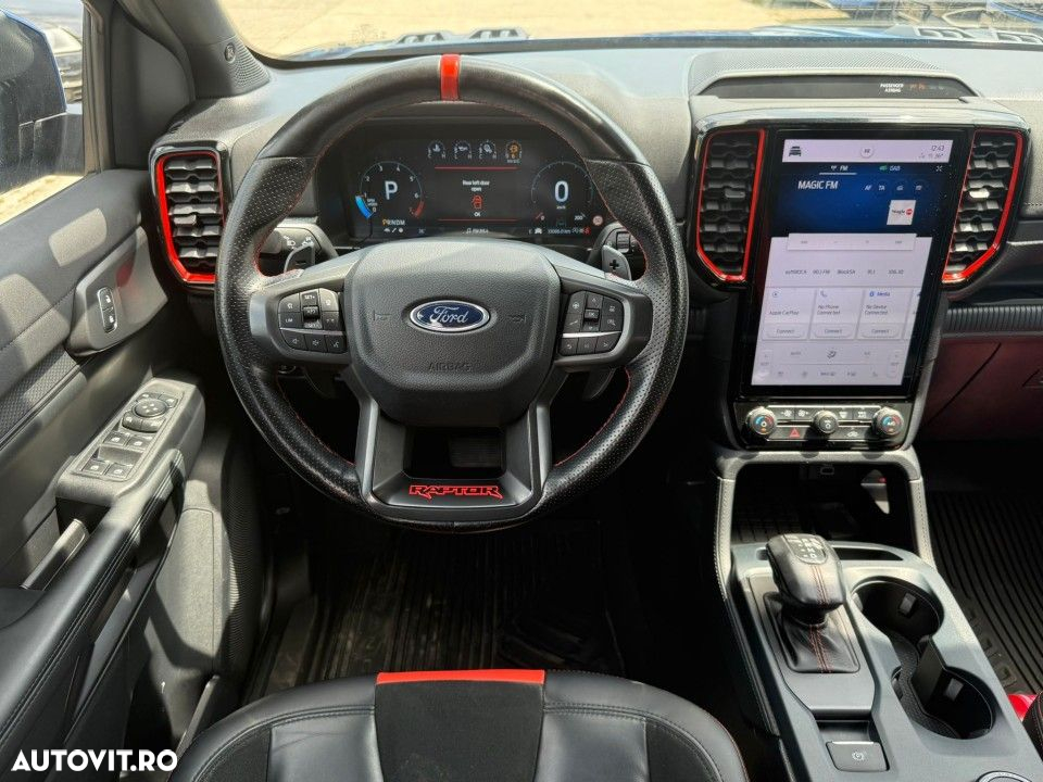 Ford Raptor - 15