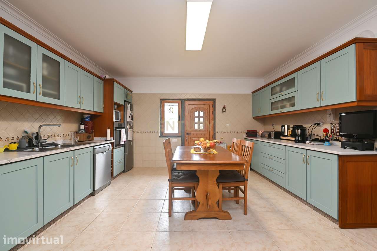 Moradia T6 com 630 m² de Lote – Milharado (Mafra) - Grande imagem: 3/35