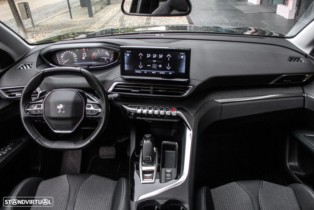 Peugeot 3008 1.5 BlueHDi Allure EAT8 - 35